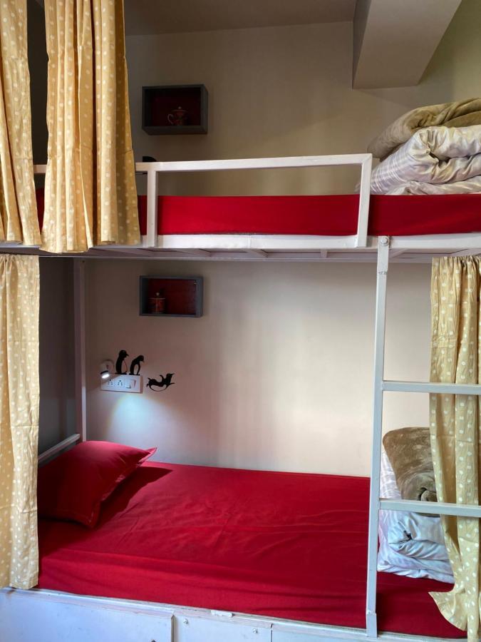 Tag Along Backpackers Hostel Gangtok Exteriör bild