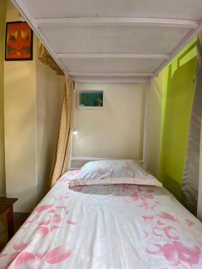 Tag Along Backpackers Hostel Gangtok Exteriör bild
