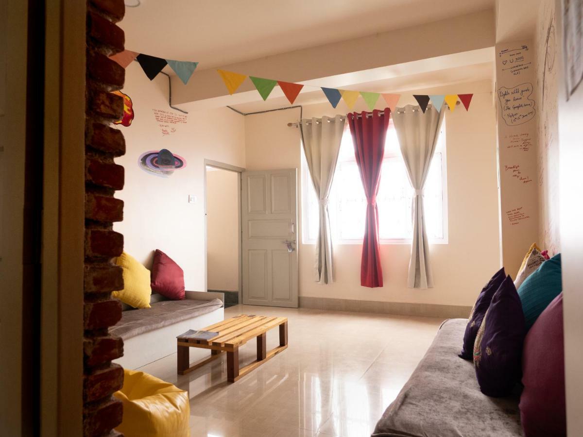 Tag Along Backpackers Hostel Gangtok Exteriör bild